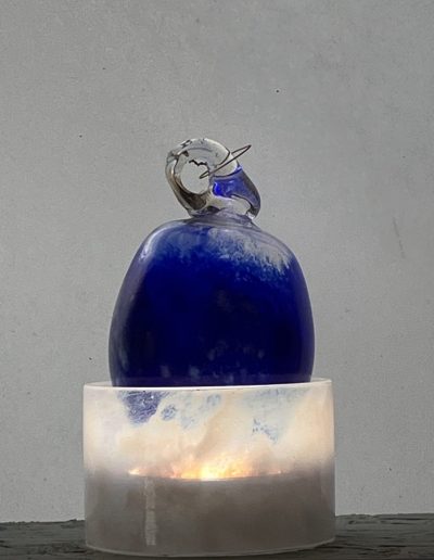 09 jerome ghesquiere photographie soufflee artisan souffleur verre boule de noel bleu