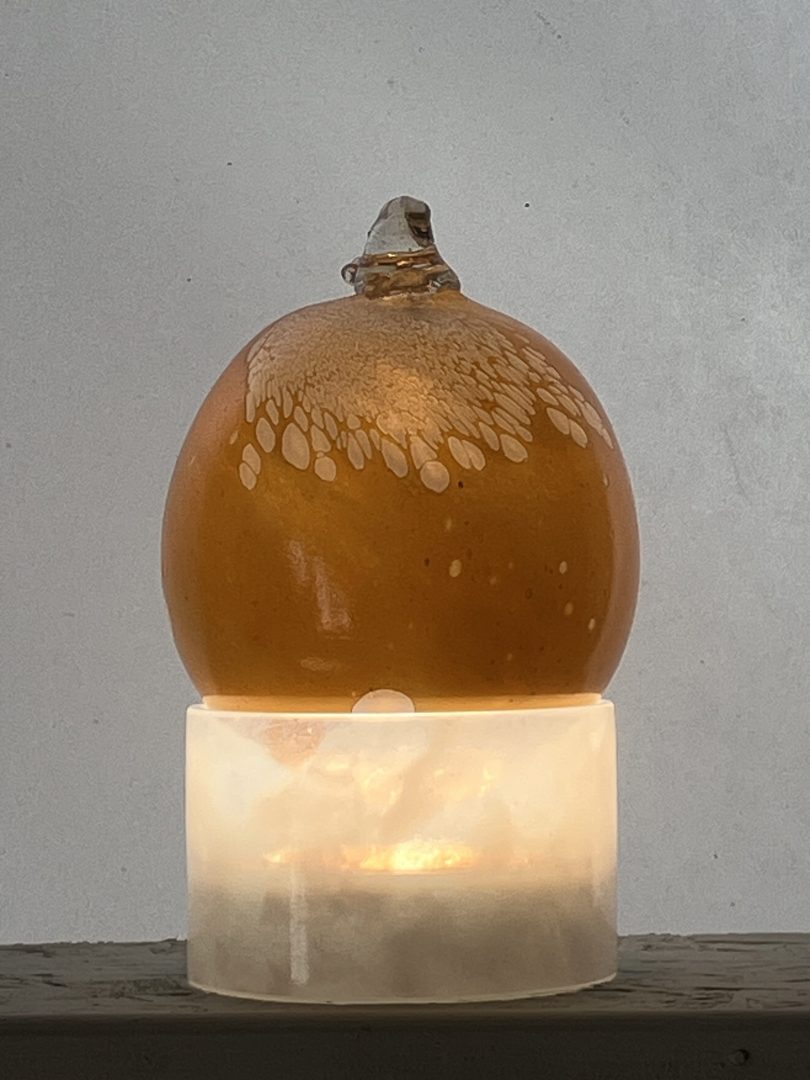 Boule de Noël JAUNE en verre soufflé 5 Boule de Noël JAUNE en verre soufflé – Image 5