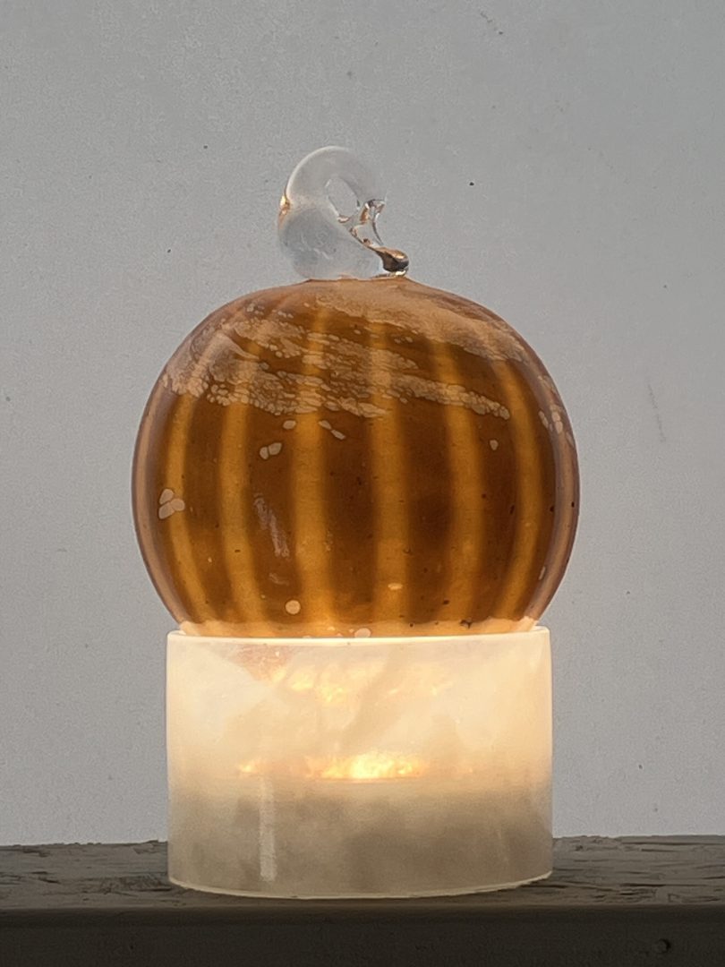 Boule de Noël JAUNE en verre soufflé 3 Boule de Noël JAUNE en verre soufflé – Image 3