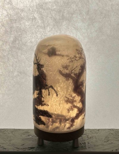 02 jerome ghesquiere photographie soufflee artiste verrier grande veilleuse toile de jouy Jaulzy design artisanale art contemporain oise hauts de france souffleur verre